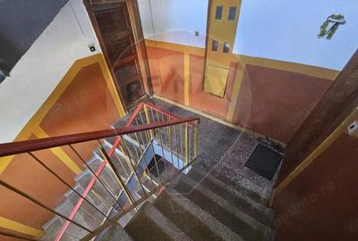 Apartament de vanzare - 10