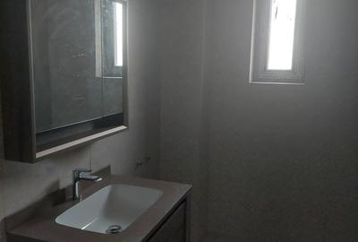 Birou, de 121 mp, în Km 5 - 7