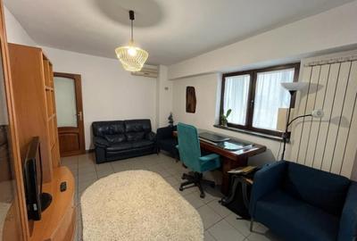 Apartament cu 3 camere decomandat în Victoriei - 5
