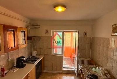 Apartament cu 2 camere decomandat în Tătărași