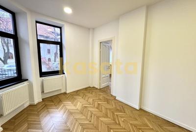 Casă individuală cu 10 camere cu Canalizare în Capitale - 6