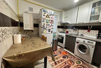 Apartament cu 2 camere semidecomandat în Podu Roș - 3