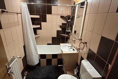 Apartament cu 3 camere decomandat în Terezian - 1