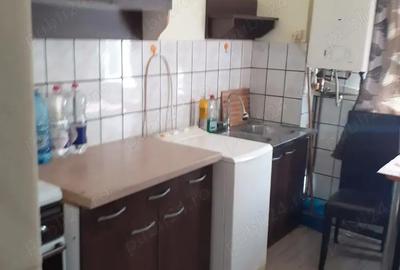 Apartament cu 2 camere semidecomandat în Simeria - 10