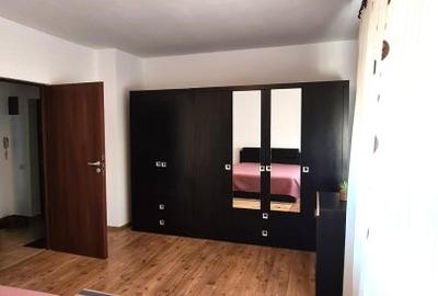 Apartament cu 2 camere decomandat în 13 Septembrie - 2