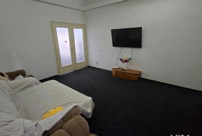 Apartament cu 4 camere semidecomandat, mobilat în Victoriei - 4