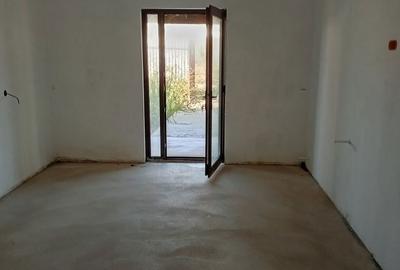 Casă cu 4 camere în Șendreni - 4
