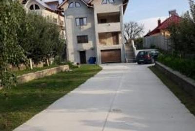 Casă în Central - 4