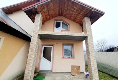 Casă individuală cu 3 camere cu Canalizare în Bălești - 3