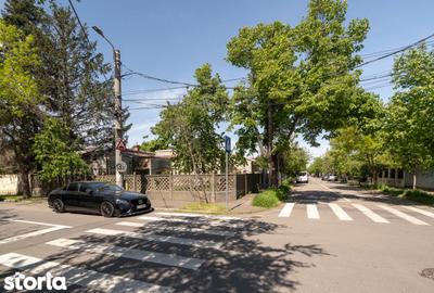 Teren de 246 mp, în Bucureștii Noi - 3