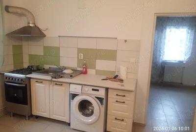 Casă cu 3 camere în Central - 2