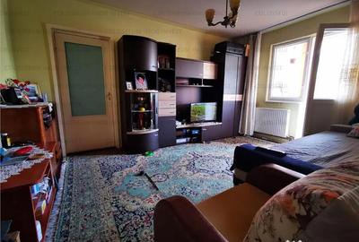 Apartament cu 2 camere semidecomandat, mobilat în Noua