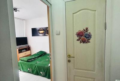 Apartament cu 2 camere semidecomandat în Eroii Revoluției - 1