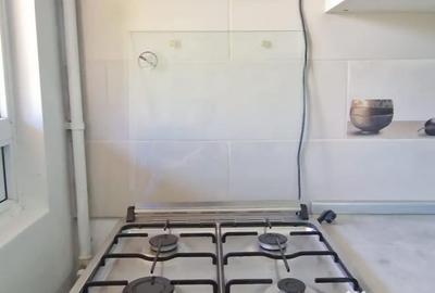 Apartament cu 2 camere semidecomandat în Titan
