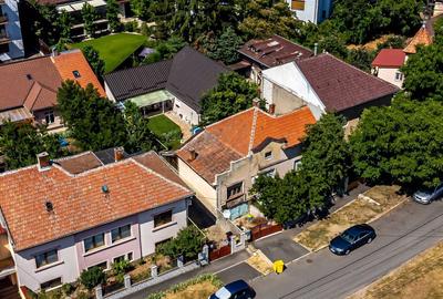 Casă cu 3 camere cu Teren 284 Mp în Central - 9