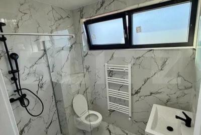 Casă cu 4 camere cu Teren 170 Mp în Central