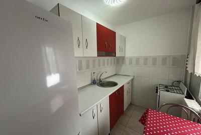 Inchiriez apart.1 cam.decom.st.51 mp,in Confectii,etaj 1din 4,modern - 5