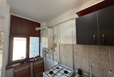 Garsoniera cf 1 decomandata zona Micro 14 - 3