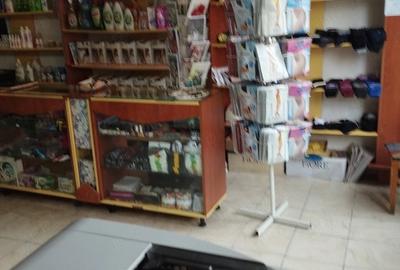 Spațiu comercial, de 57 mp, în Central - 4