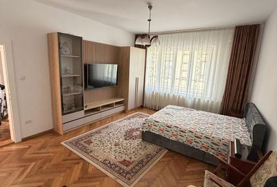 Apartament cu 2 camere semidecomandat în Centrul Istoric - 8