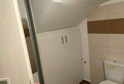 Casa mobilata cu curte - 13