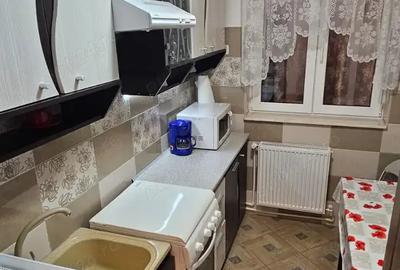 Inchiriez apartament 2 camere - 3