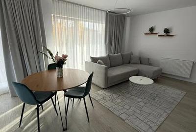 Apartament cu 2 camere semidecomandat, mobilat în Zorilor