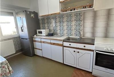 Apartament 3 camere, 2 bai, zona Casa de Cultura - 4