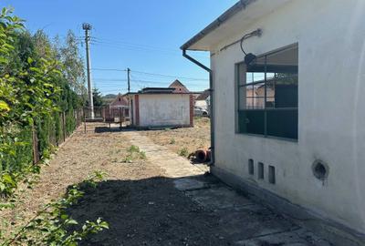 Spațiu comercial, în Albești - 2