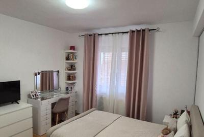 Apartament cu 3 camere decomandat în Central - 8