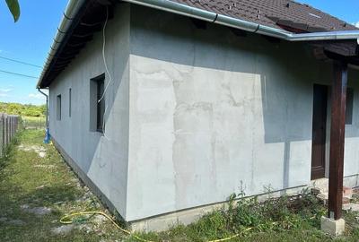 Casă cu 6 camere cu Teren 810 Mp în Central - 2