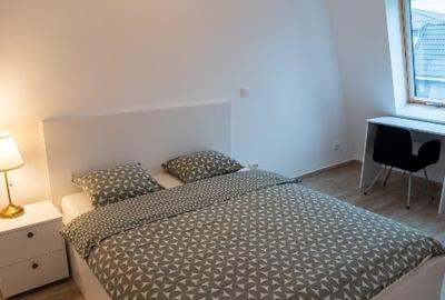 Apartament cu 2 camere semidecomandat în Central - 1