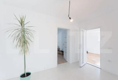 Casă cu 6 camere cu Teren 910 Mp în Săcălaz - 3