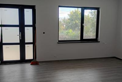 Casă individuală cu 3 camere cu Teren 450 Mp în Șivița - 5