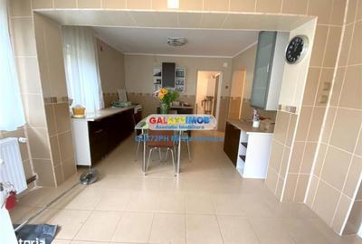 Casă cu 4 camere cu Teren 1087 Mp în Central - 10