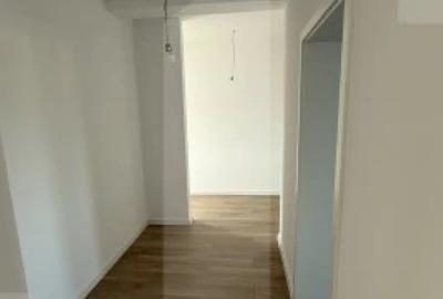 Casă cu 4 camere cu Teren 510 Mp în Central - 2