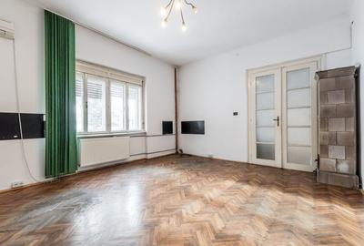 Casă individuală cu 8 camere cu Canalizare în Malul Mureșului - 4