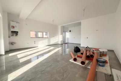 Duplex 5 camere, 107mp, 302mp teren, constructie noua -  Giarmata