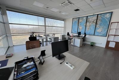 Caransebes  - Spatiu comercial - pretabil birouri/showroom - 10 locuri parca - 14