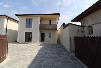 Casă individuală cu 5 camere cu Canalizare în Central - 1