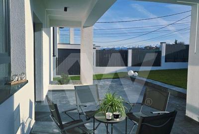 Casă cu 5 camere cu Teren 500 Mp în Roșia - 4