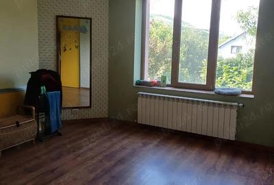Casă cu 6 camere în Ștefănești - 7
