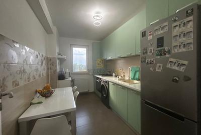 Apartament cu 2 camere decomandat în Apărătorii Patriei - 4