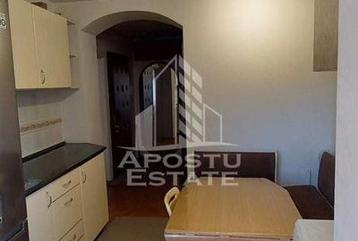 Apartament cu 3 camere în Circumvalațiunii