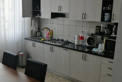 Vand sau schimb apartament 4 camere Cantemir! - 6
