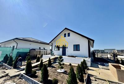 Casă cu 3 camere cu Teren 250 Mp în Clinceni