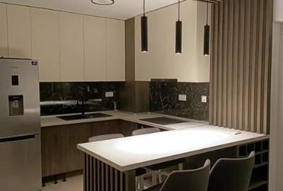 Apartament cu 2 camere semidecomandat, mobilat în Sopor