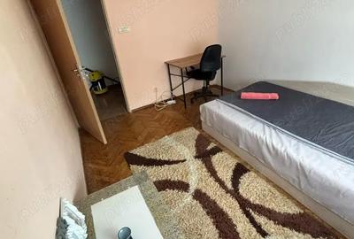 Apartament cu 3 camere decomandat în Lipovei - 4