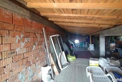 Casa Km 4-5 doua familii - 9