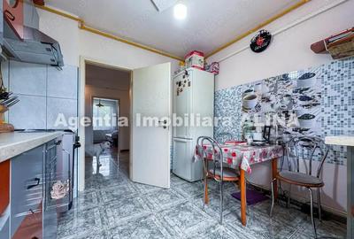 Apartament cu 3 camere decomandat în Progresul - 17